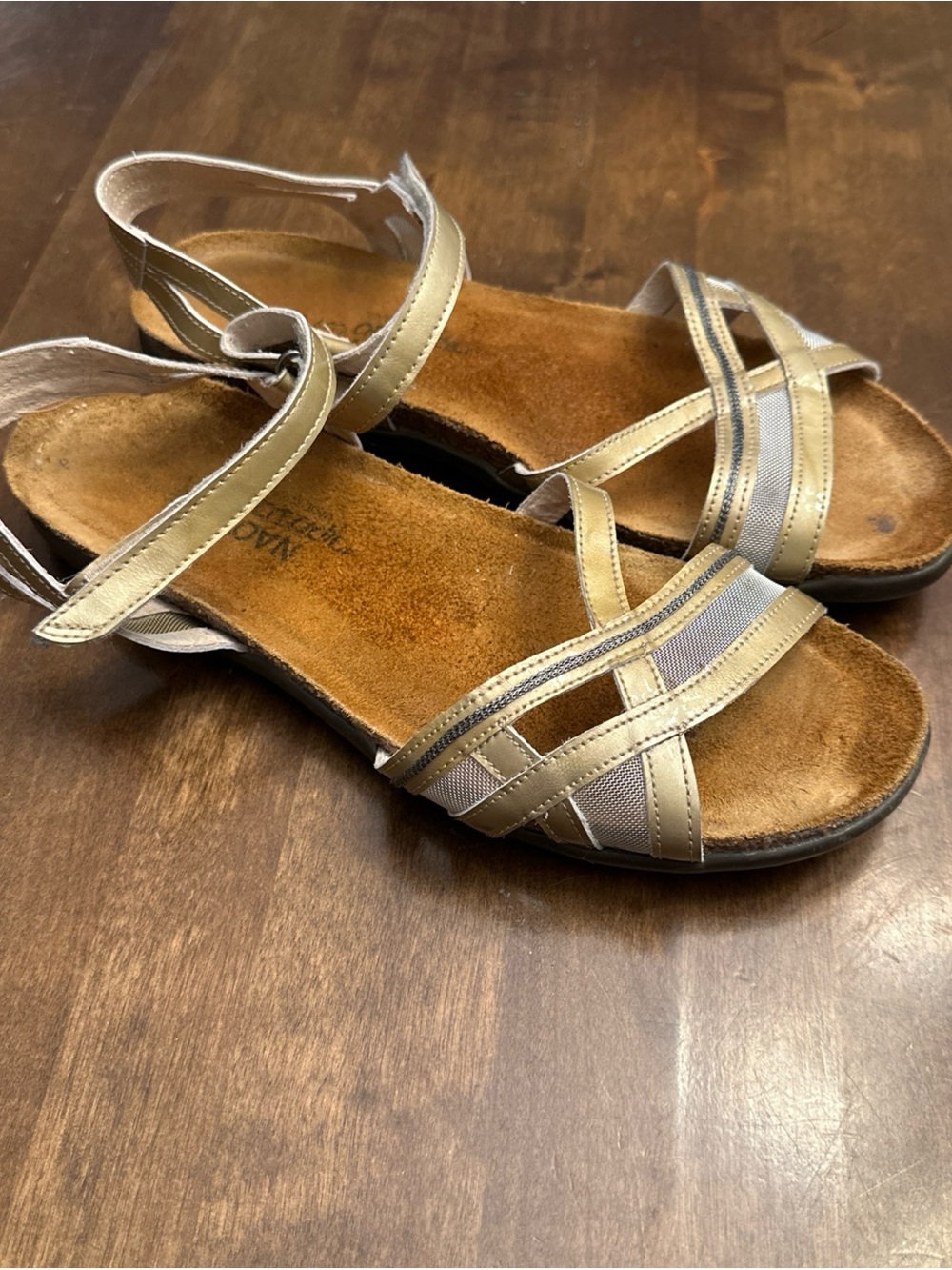 NAOT Sandals 40 Leather Strappy Metalic Made in‎ Israel